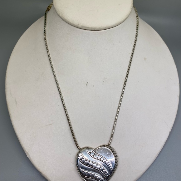 Brighton necklace - Picture 3 of 5